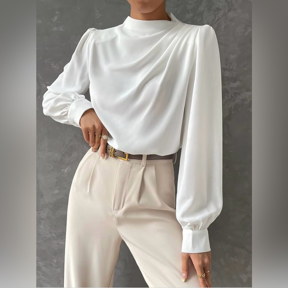 Express Classic White Blouse - Picture 3 of 6